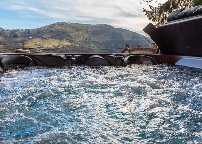 Chalet Le Pourquoi Pas シャレー *